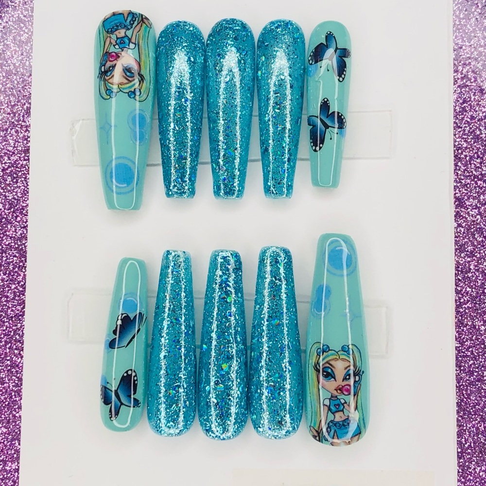 Press on nails